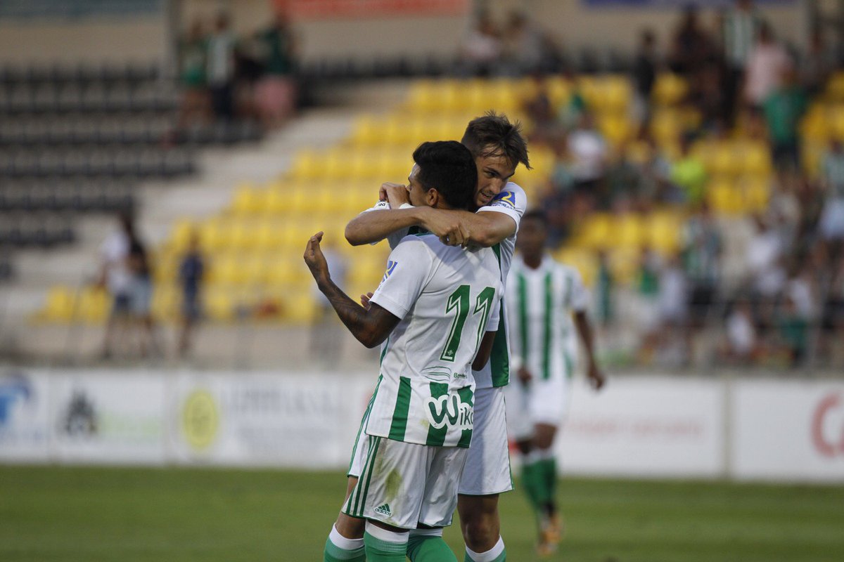 Celebración del gol de la victoria Betis 1 Vitoria CF 0