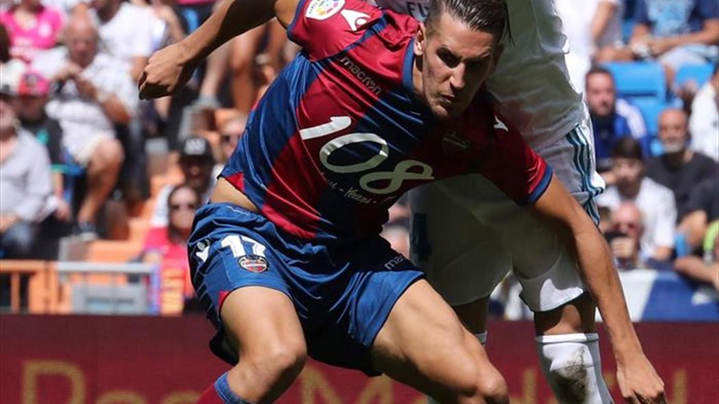 Álex Alegría
